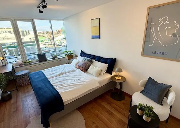 Beckhomes Munich, Stylish, & Modern 3br Up To 7 Pax *